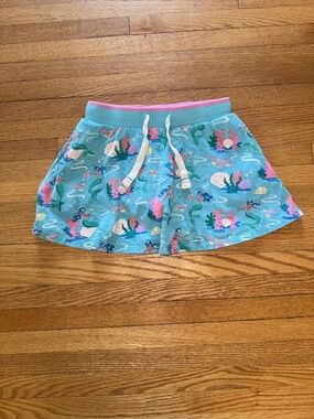 Boden- Mermaid skort- size 5/6Y